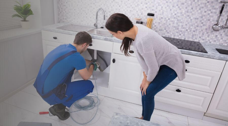 Expert burst pipe repair services in Henderson, NE